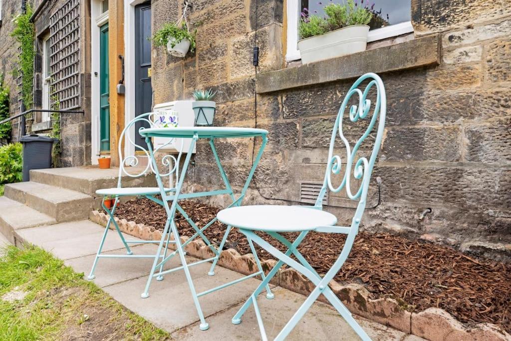 Cheerful Stays - Westend Cottage With Secured Parking Edinburgh Eksteriør billede